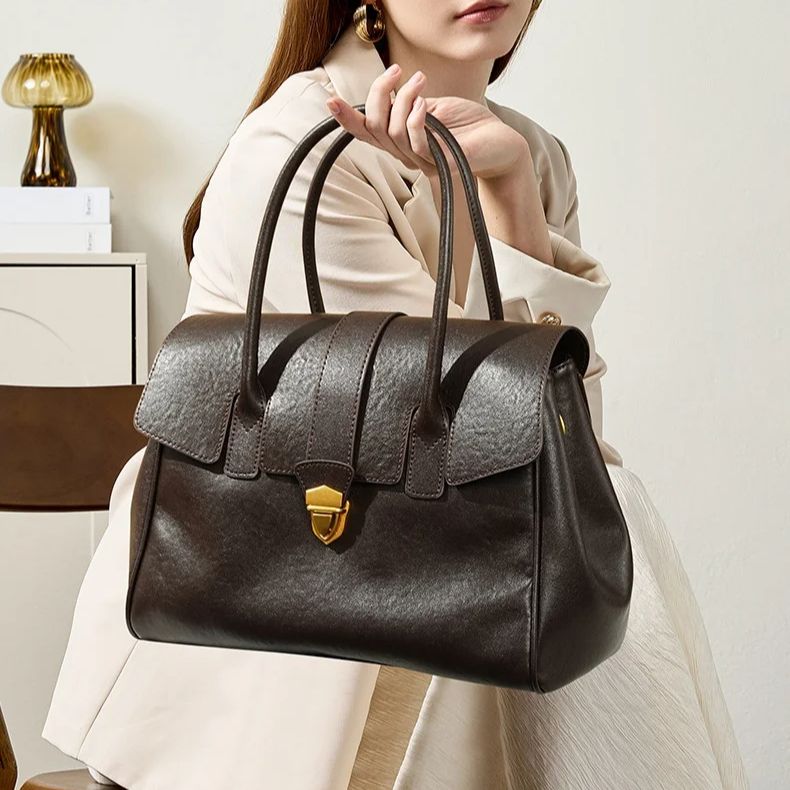 Women's Leather Briefcase: Cro - Leather Work Japan avis et prix